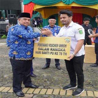 Pegawai PUPR Riau Senang dapat Tiket Umroh Gratis Hari Bakti PU Ke-78