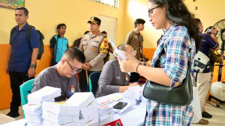 Pemilu Berjalan Damai, Kombes Jeki Sebut TPS Rawan dan Khusus di Pekanbaru Kondusif
