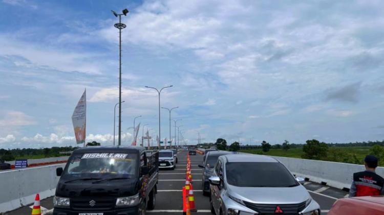 Hingga H+4 Lebaran, Tercatat 33.565 Kendaraan Melintasi 3 Ruas Jalan Tol di Riau