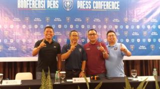Target Masuk Liga 1, PSPS Riau Sah Tunjuk Aji Santoso Sebagai Pelatih