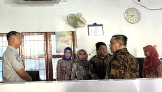 Kunjungi Samsat Bengkalis, Pj Gubri Perintahkan Kirim Surat Tagihan