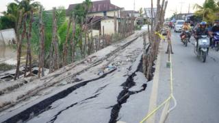BPJN Riau Siap Datangkan Jembatan Bailey Atasi Jalan Amblas Tembilahan